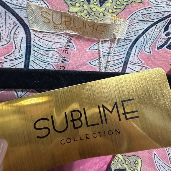 Sublime | SHORT SLEEVE V-NECK TIERED FLORAL MAXI DRESS - Picture 5 of 5